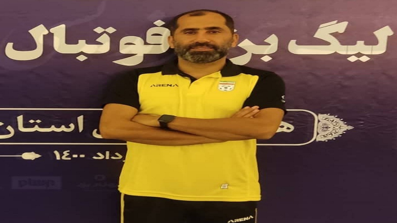 قضاوت داور بهنمیری در هفته دوم لیگ برتر فوتبال ساحلی کشور
