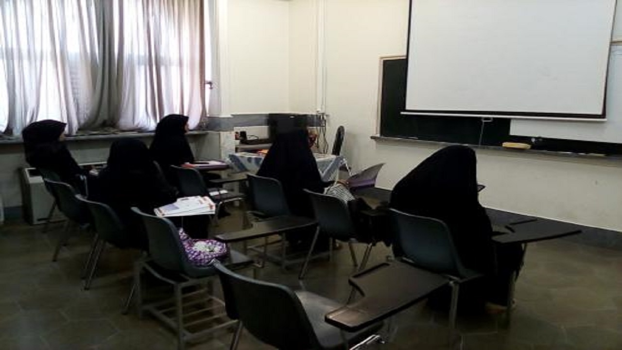 لزوم نهادینه کردن عفاف و حجاب در جامعه جامع اسلامی