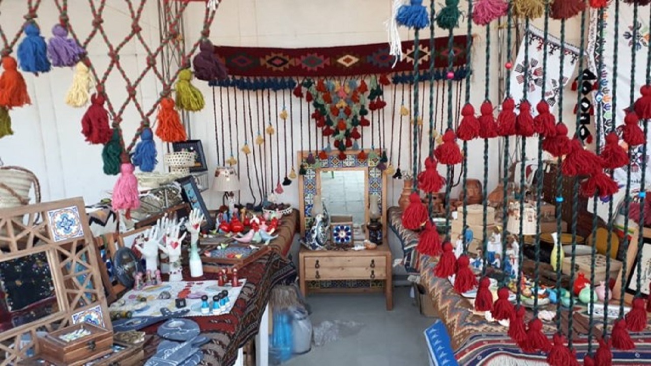 بهره برداری از بازارچه صنایع دستی آیسک تا یک ماه آینده