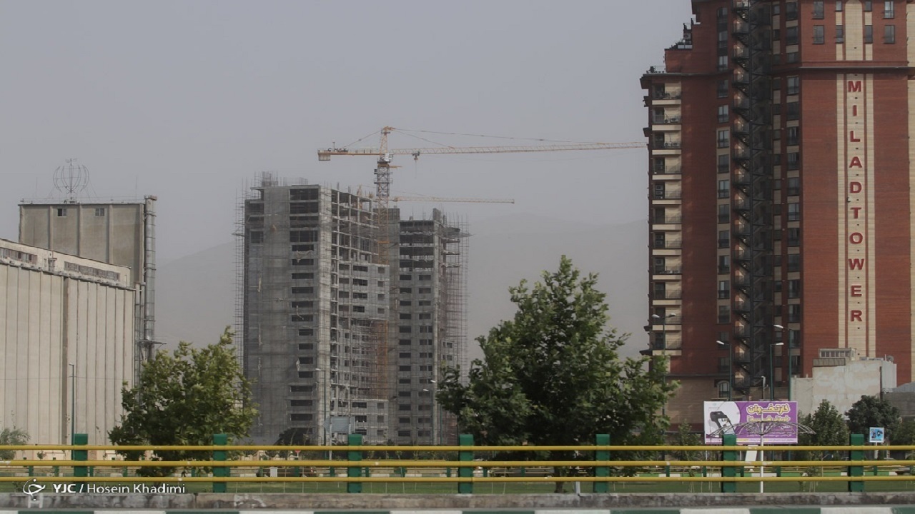 آلودگی هوا در اراک کوتاه نمی‌آید
