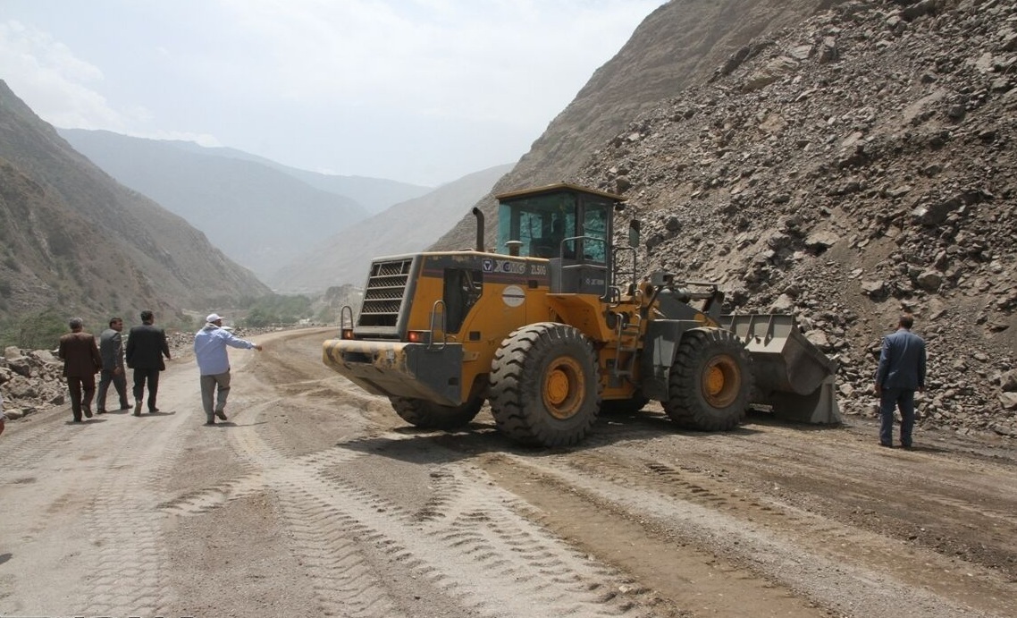 قطع راه ارتباطی ۱۶ روستای بخش گافر و پارامون در بشاگرد