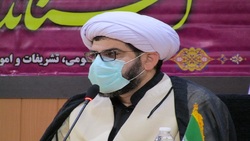 امر به معروف دو دختر کشف حجاب کرده در ورودی مترو + فیلم