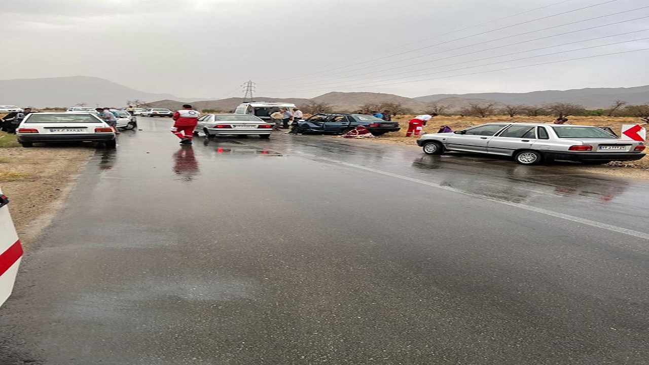 لغزندگی جاده در محور سانیج حادثه آفرید