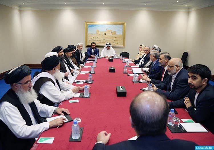 دومین روز مذاکرات نمایندگان دولت و طالبان/ تاکید طالبان بر آزادی ۷ هزار زندانی و خروج از تحریم ها
