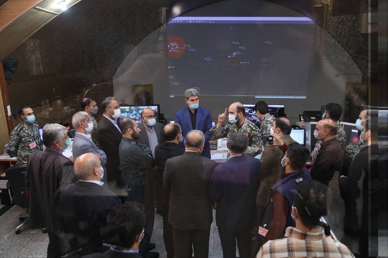 مغز متفکر تمامی اقدامات هوایی مرکز فرماندهی و کنترل پدافند هوایی است مغز متفکر تمامی اقدامات هوایی مرکز فرماندهی و کنترل پدافند هوایی است