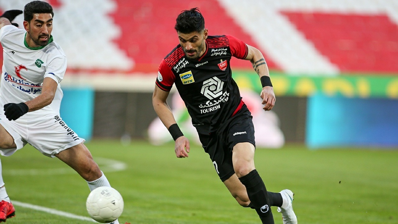 اسدی به بازی با پرسپولیس رسید