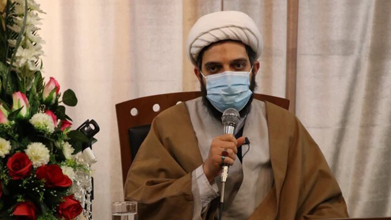 عملی ماندگار است که توام با معرفت باشد
