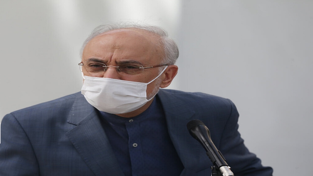 چشمه نور ایران محل اشتغال هزاران دانشمند می شود