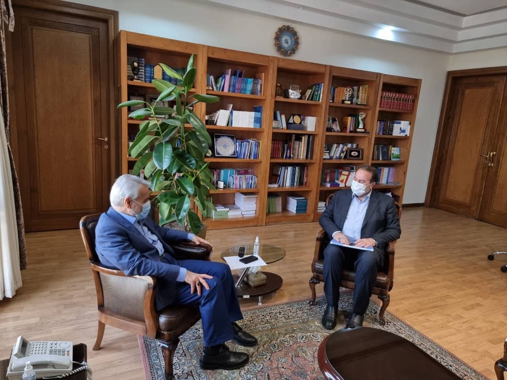 خریداری دستگاه ترموتراپی به منظور درمان بیماران مبتلا به سرطان
