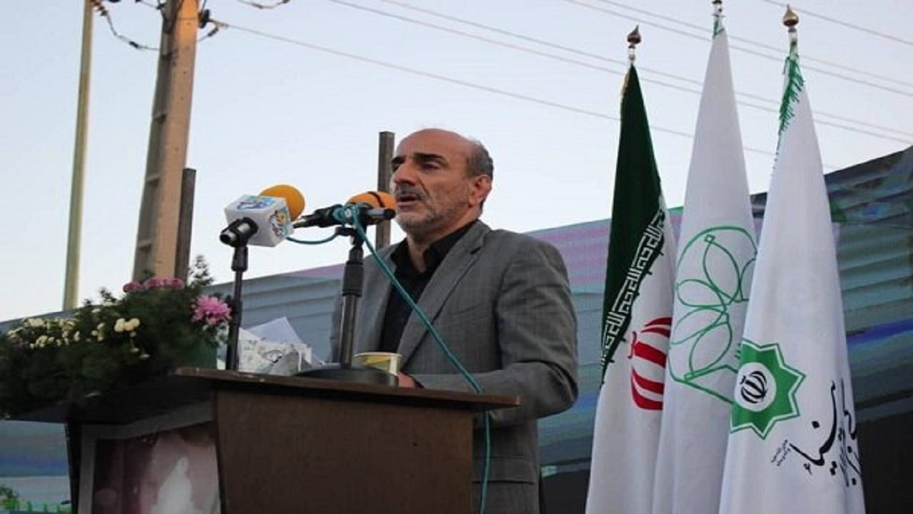 نصب نخستین پلاک افتخار در خانه فاطمی/معرفی الگو‌های معنوی کرمانشاه