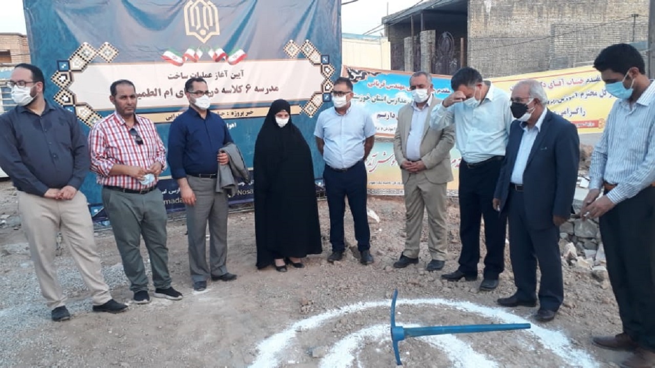 کلنگ احداث ۲ مدرسه در ناحیه یک اهواز به زمین زده شد