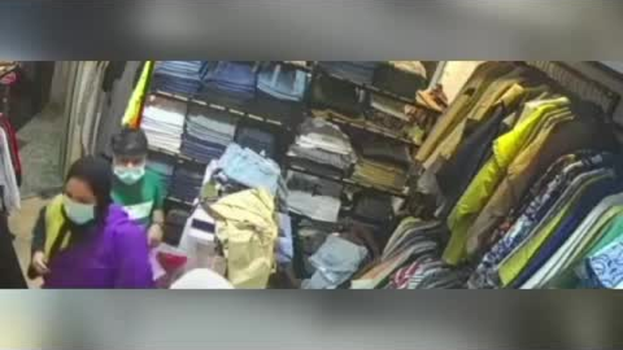 سرقت عجیب گوشی همراه یک مغازه دار + فیلم