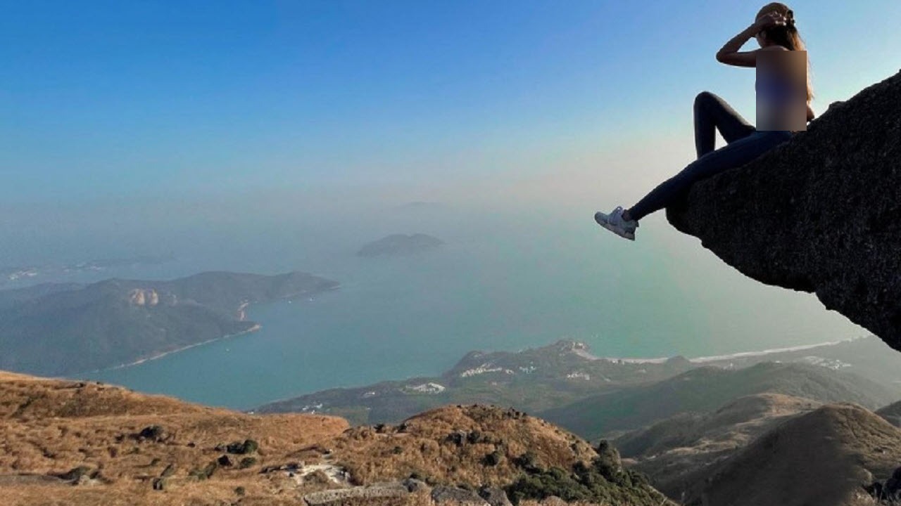 آخرین سلفی زندگی اینفلوئنسر معروف بر بالای صخره