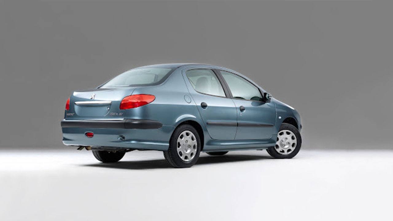 پژو 206 صندوقدار V8