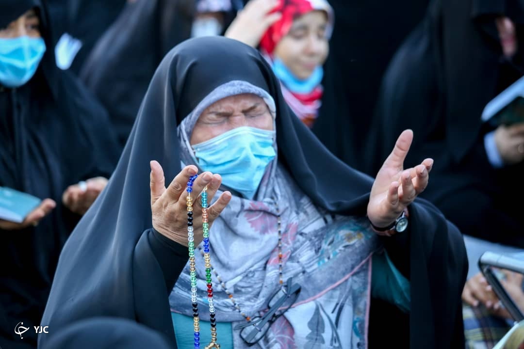 مراسم پر فیض دعای عرفه در حرم امام رضا (ع) برگزار شد