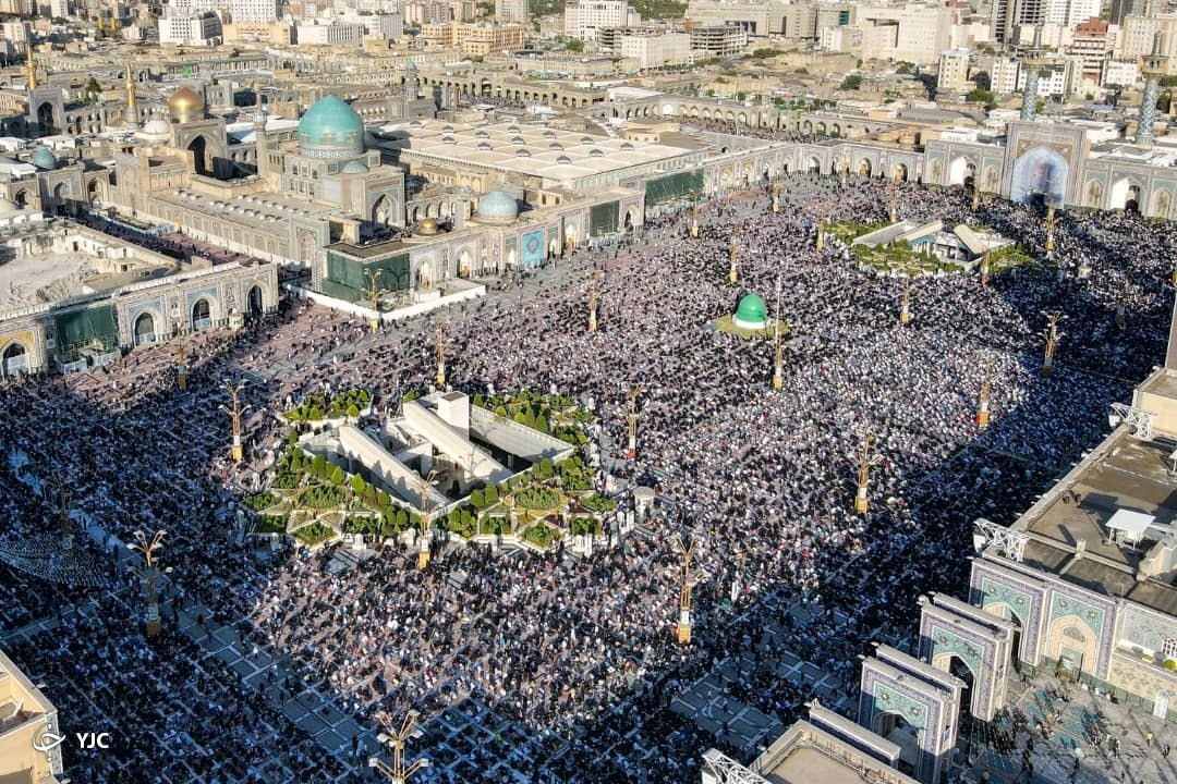 مراسم پر فیض دعای عرفه در حرم امام رضا (ع) برگزار شد