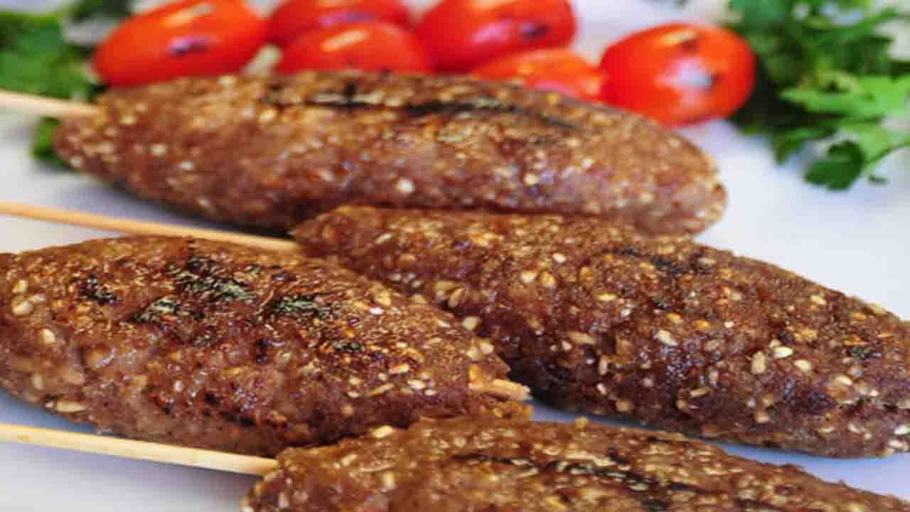 کباب کوبیده با حمص و تبوله + طرز تهیه