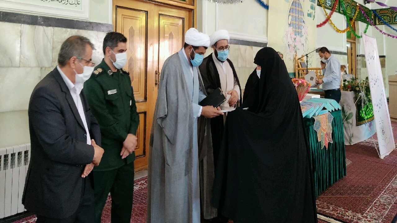 مراسم بزرگداشت مقام امامزادگان در زنجان برگزار شد