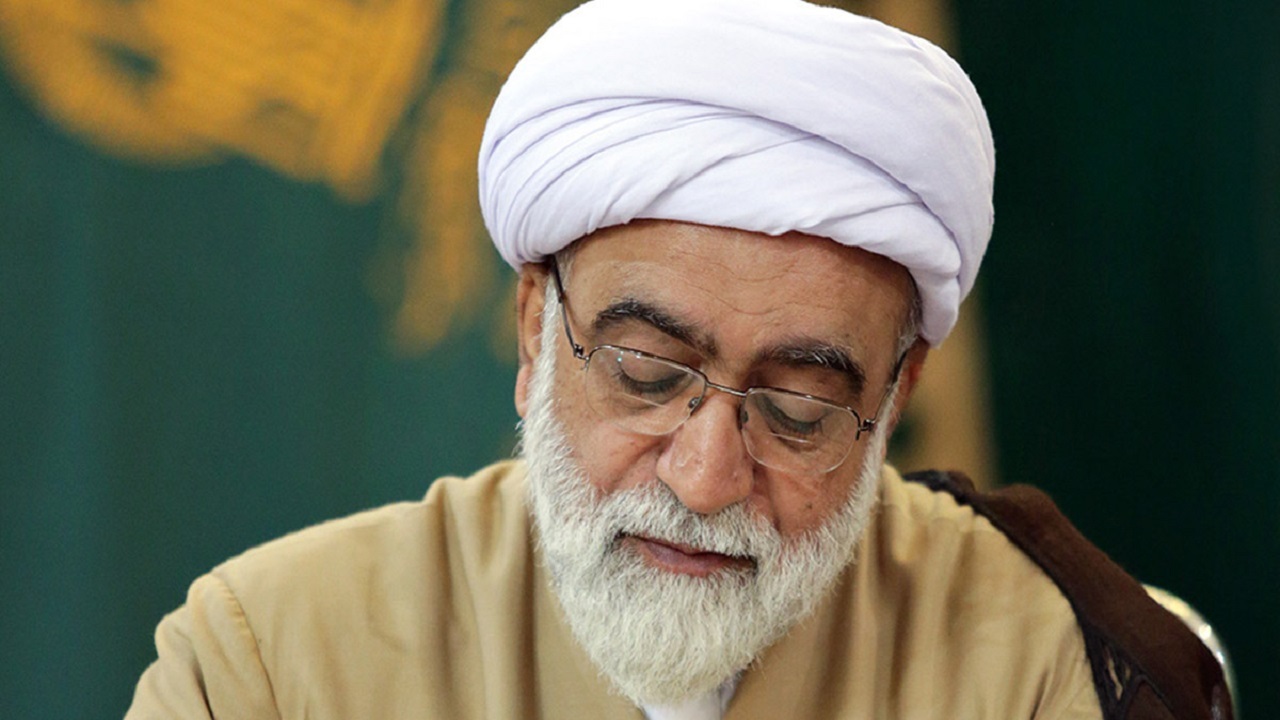 باید زیارت از حیث رفاهی و معرفتی  برای زائران حرم رضوی ارتقاء یابد
