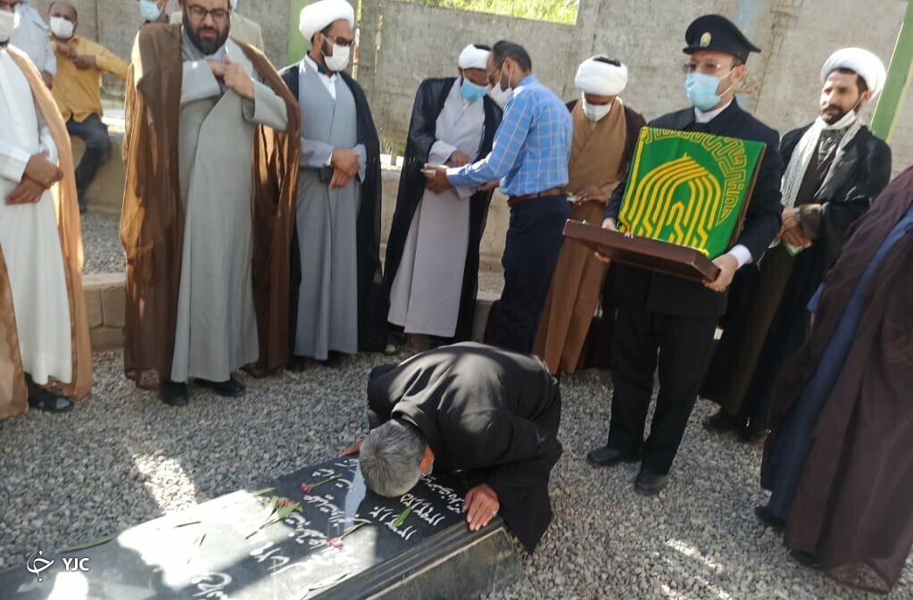 کاروان زیر سایه خورشیددر ریگان 