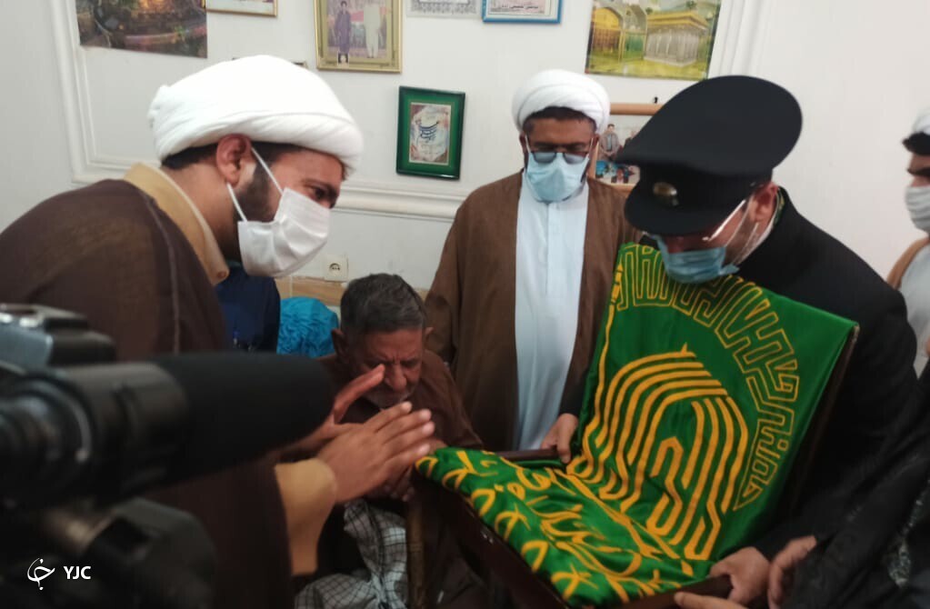 کاروان زیر سایه خورشیددر ریگان 