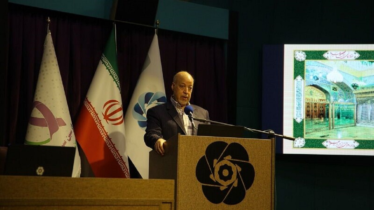 استفاده از علوم جدید در درمان سرطان ضروری است
