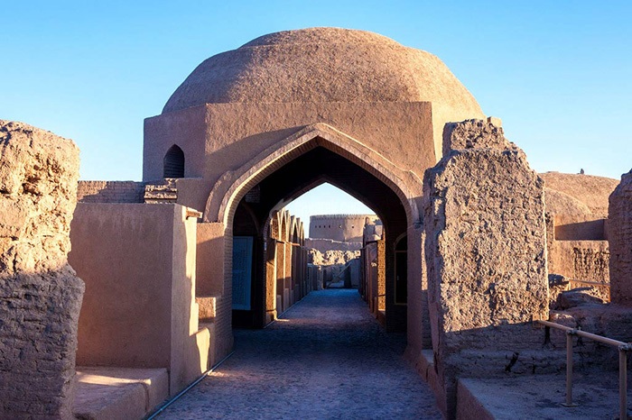 ارگ بم چه راز هایی در سینه دارد؟