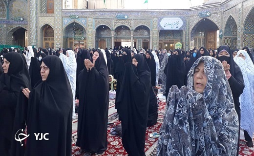 نماز عید قربان در حرم حضرت معصومه(س)اقامه شد +تصاویر نماز عید قربان در حرم حضرت معصومه(س)اقامه شد +تصاویر