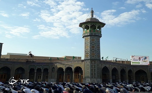 نماز عید قربان در حرم حضرت معصومه (س) اقامه شد +تصاویر نماز عید قربان در حرم حضرت معصومه (س) اقامه شد +تصاویر