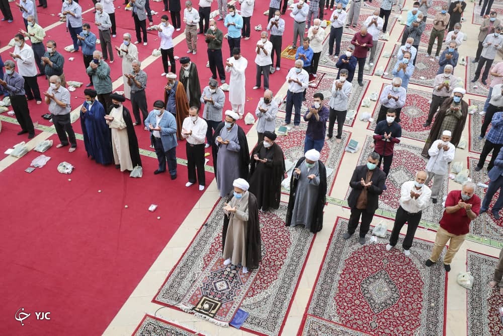 نماز عید سعید قربان در حرم مطهر شاهچراغ (ع) اقامه شد