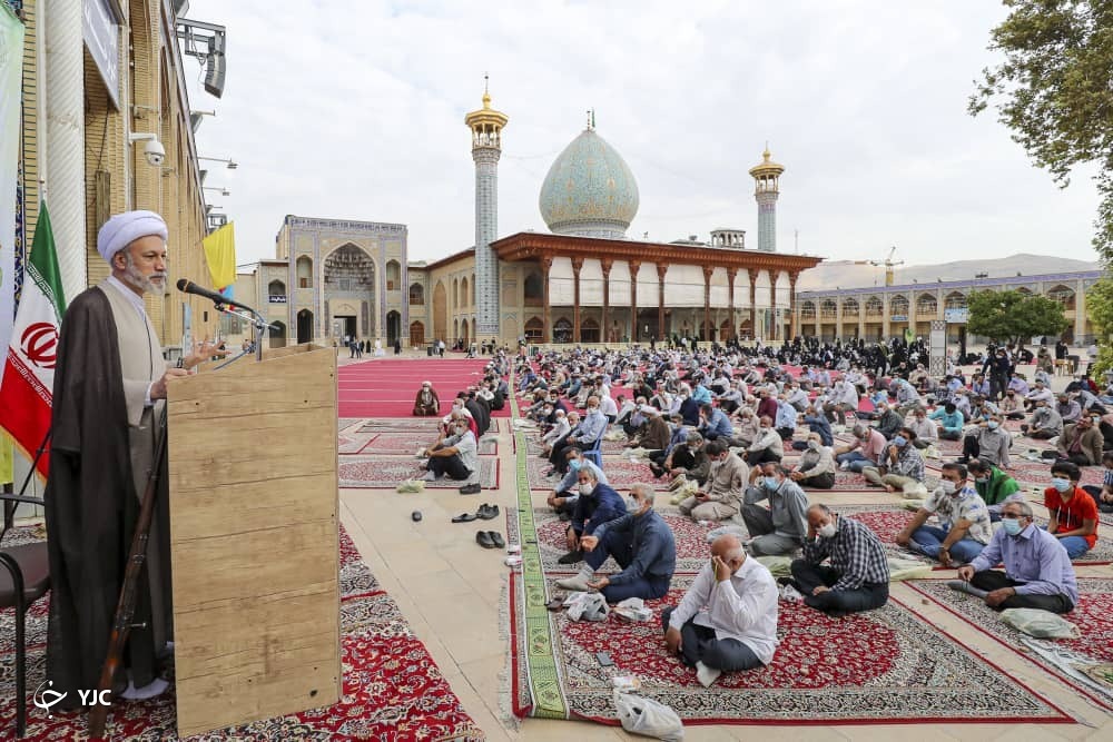 نماز عید سعید قربان در حرم مطهر شاهچراغ (ع) اقامه شد