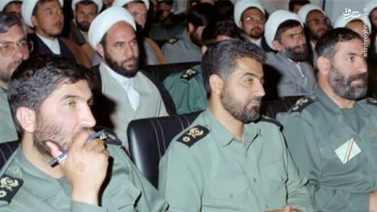 گریه و بی تابی حاج قاسم در فراق شهید حاج احمد کاظمی