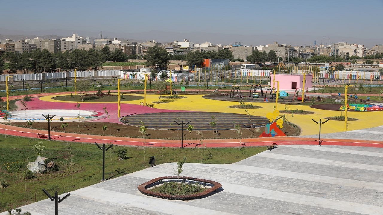بوستان مادر و کودک در مشهد، فرصت بیشتری برای باهم بودن مادران و کودکان