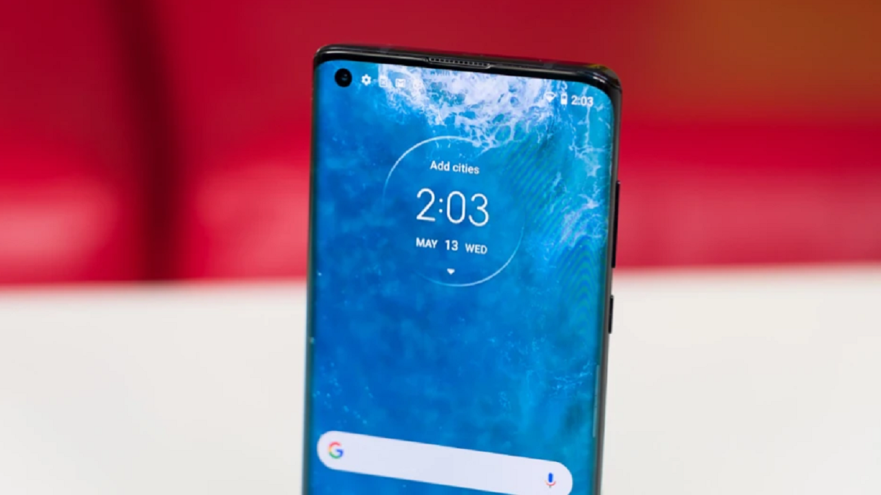 معرفی مشخصات گوشی پرچمدار Motorola Edge ۲ ۵G