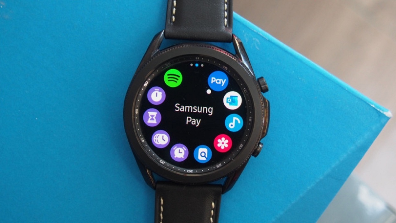 طراحی و امکانات ساعت هوشمند Galaxy Watch۴ رسما لو رفت