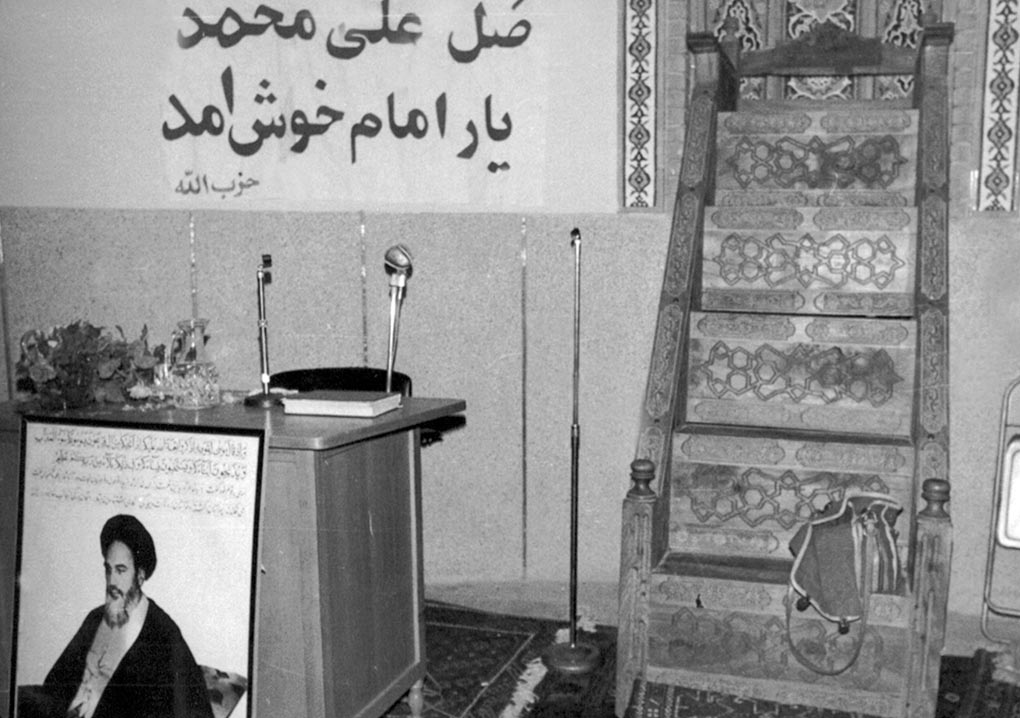 روایت محافظ آیت&zwnj;الله خامنه&zwnj;ای از انفجار ۶ تیر ۱۳۶۰: گمان کردم آقا شهید شدند