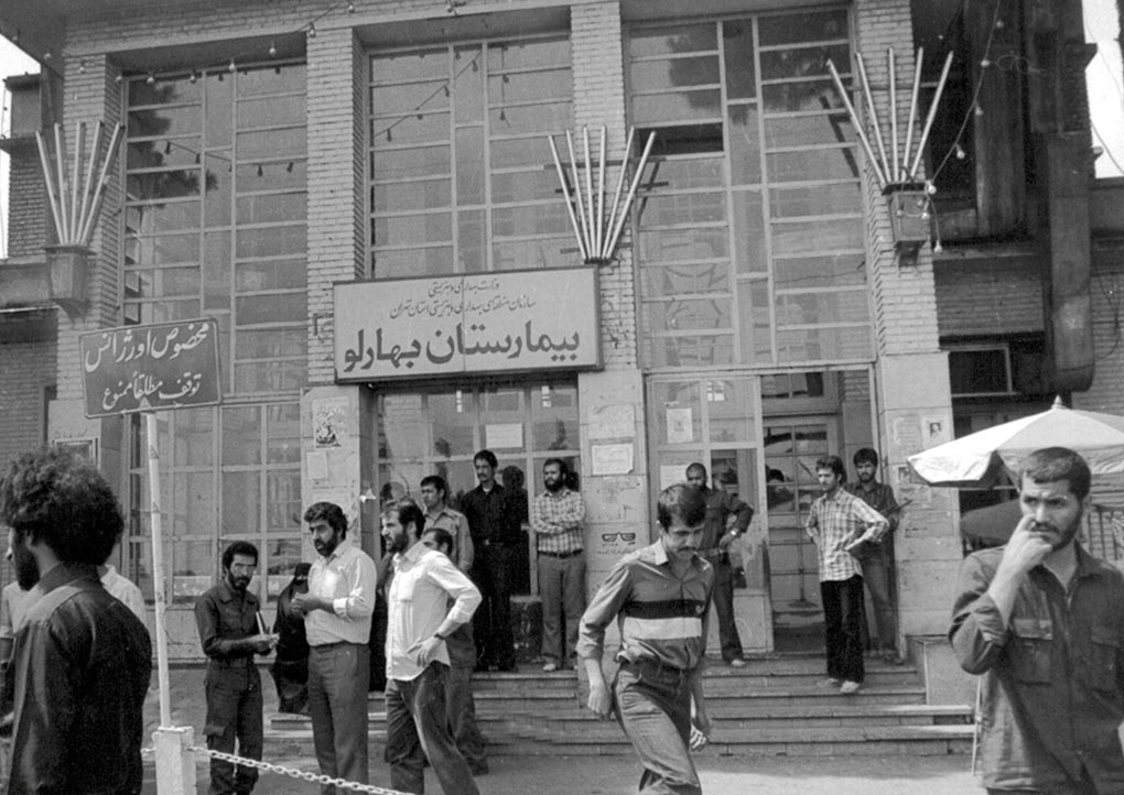 روایت محافظ آیت&zwnj;الله خامنه&zwnj;ای از انفجار ۶ تیر ۱۳۶۰: گمان کردم آقا شهید شدند