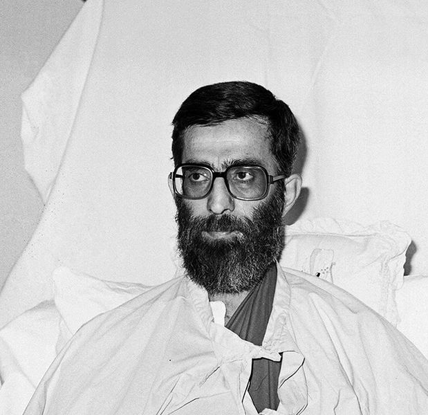 از ششم تیرماه ۱۳۶۰ تا چهارم تیرماه ۱۴۰۰؛ دست راست فدای انقلاب دست چپ برای اطمینان&zwnj;بخشی به مردم + تصاویر