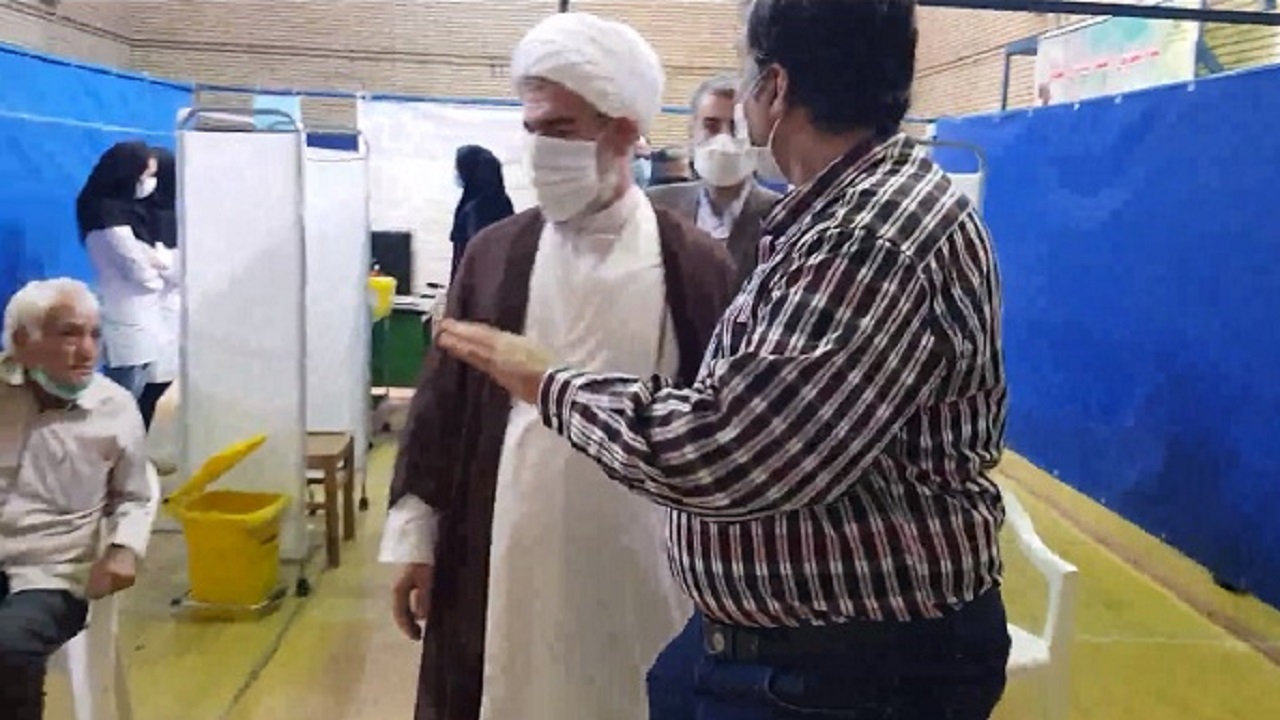 افتتاح پایگاه تجمیعی واکسیناسیون کرونا در بوئین زهرا