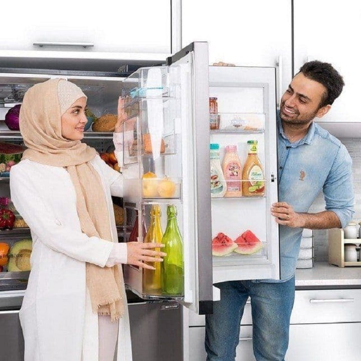 دنیای پر زرق و برق اما بدون فرهنگ/ چرا محلی برای معرفی کتاب وجود ندارد؟