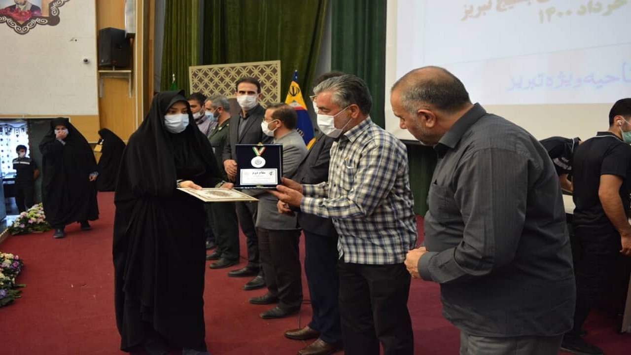 تجلیل از ورزشکاران نخبه بسیج تبریز