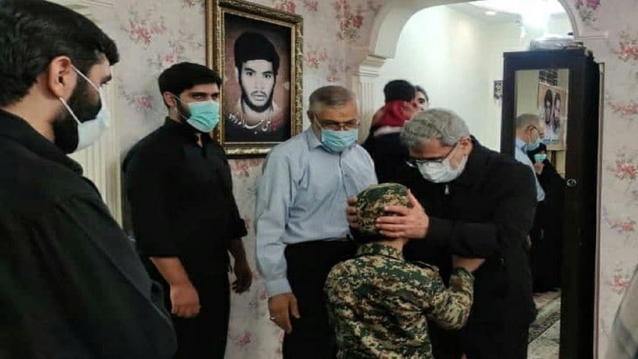 دیدار سردار قاآنی با خانواده شهید مدافع حرم حسن عبدالله‌زاده