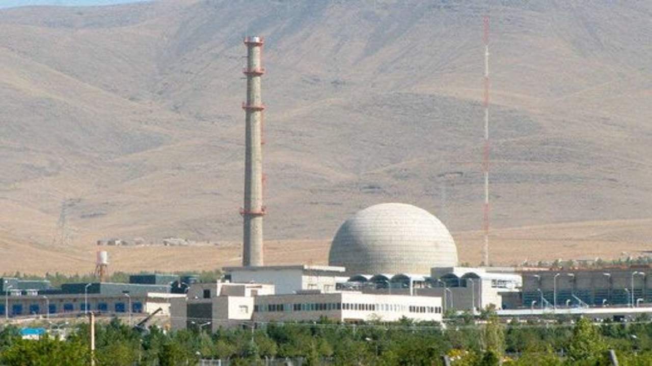 نظارت میدانی کمیسیون امور داخلی مجلس بر آخرین وضعیت رآکتور IR ۴۰ در مرکز هسته‌ای خنداب