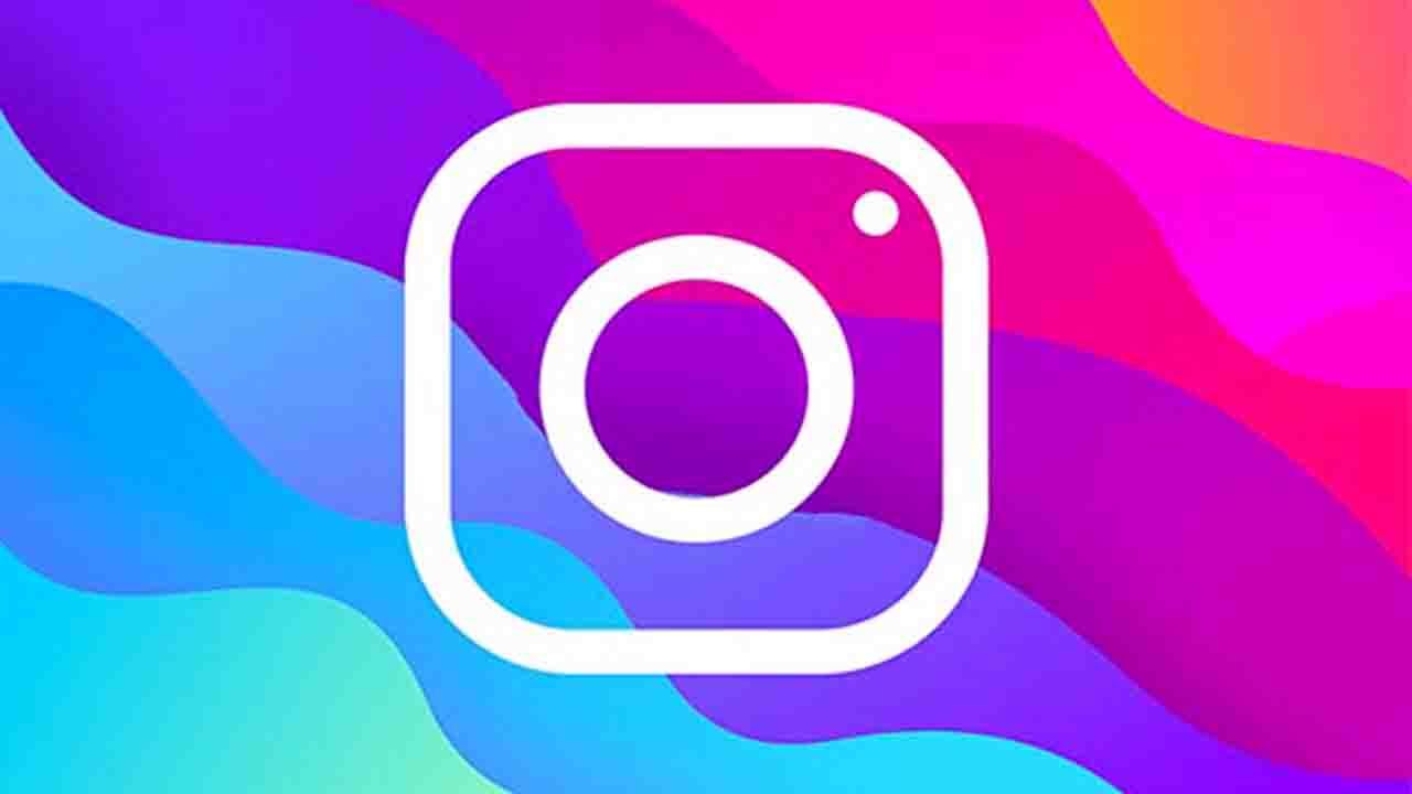 از نمایش زندگی‌های لاکچری تا رفتار‌های نابهنجار/ شیوه جدید نوجوانان برای کسب درآمد در فضای مجازی