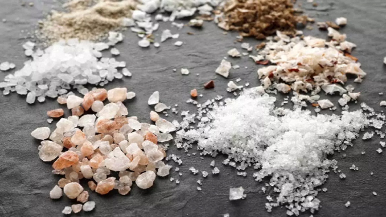 حذف نمک دریا از سبد غذایی/ مصرف کنندگان خطر سرطان‌ را دستکم نگیرند