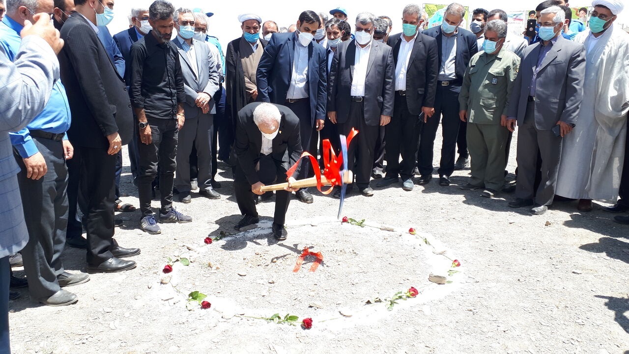 تکریم ایثارگران خراسان رضوی با واگذاری مسکن به آن‌ها