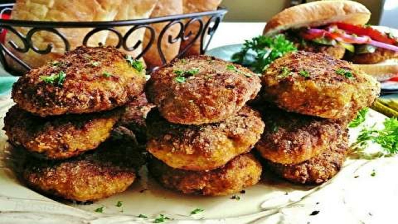 آموزش آشپزی؛ از همبرگر خانگی به سبک مک&zwnj;دونالد اصل و خورش مرغ افشاری تا بستنی کیم خانگی پرطرفدار + تصاویر