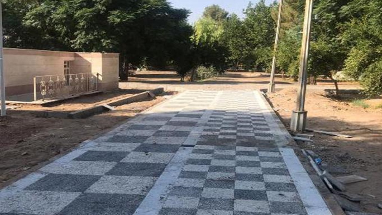 گلایه شهروندان اردبیلی از مسیر ناهموار پیاده روی در بوستان معلم + تصویر