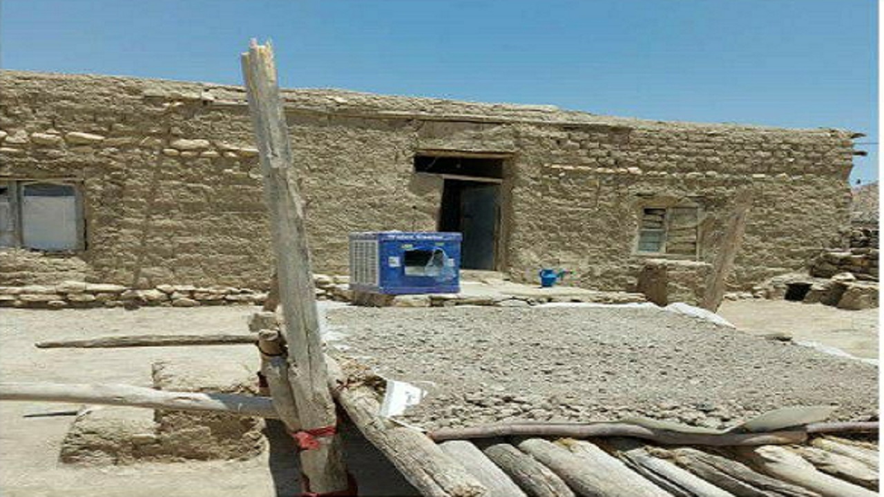 توزیع ۴۵ دستگاه کولرآبی بین مددجویان کمیته امداد هلیلان