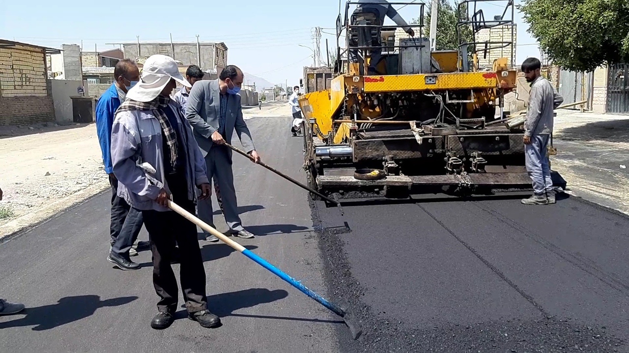 انجام ۷۴ هزار متر مربع عملیات بهسازی در روستا‌های سیرجان